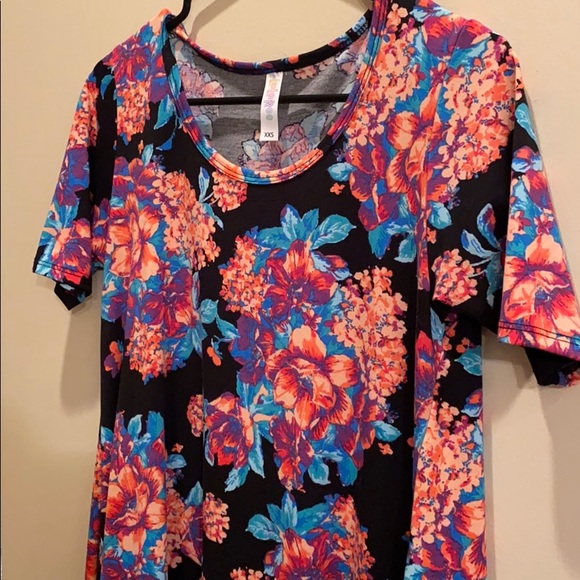 LuLaRoe perfect tee - Picture 3 of 3